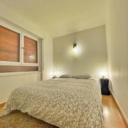 Penthouse Center - Parking Free Apartment *
